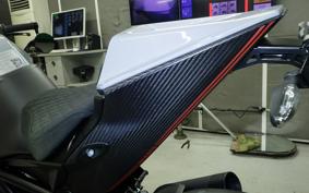 KTM ブラバス1300Rエディショ