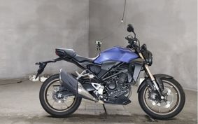 HONDA CB250R MC52