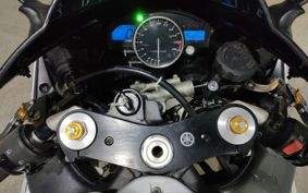 YAMAHA YZF-R1 2004 RN13