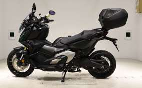 HONDA X-ADV 750 2018 RH10