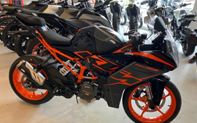 KTM 125 RC JYA40