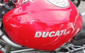 DUCATI MONSTER 400 IE 2004