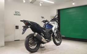 KAWASAKI VERSYS X250Aﾂｱﾗｰ 2024 LE250D
