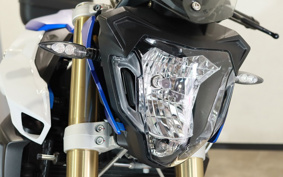 BMW F800R 2015 0B04