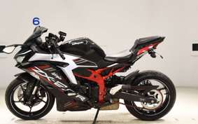 KAWASAKI ZX-25R ZX250E