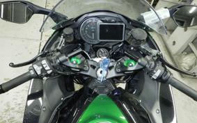 KAWASAKI NINJA H2 SX SE 2018 ZXT02A