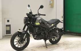 BENELLI レオンチーノ250