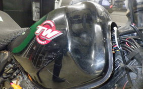 YAMAHA TW200 2022 2JL