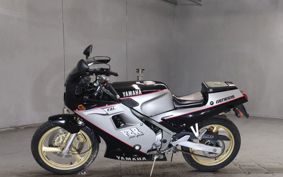 YAMAHA FZR250 2KR