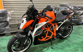 KTM 1290 SUPER DUKE 2016 V3940