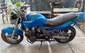 KAWASAKI ZR 700 2000 ZR750F