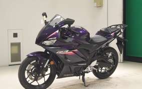 YAMAHA YZF R-3 2024 RH21J