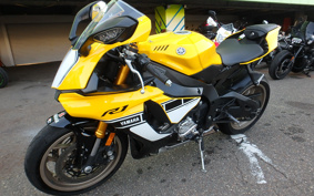 YAMAHA YZF-R1 2016 RN39