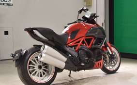 DUCATI DIAVEL 2014