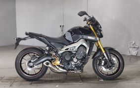YAMAHA MT-09 RN34J
