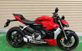 DUCATI STREETFIGHTER V2 2022 3F00
