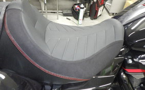 HARLEY FLTRXSTSE1980CVO 2025