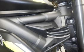 TRIUMPH STREET TRIPLE RS 2022