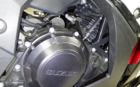 SUZUKI GSX250R 2004