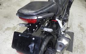 HONDA CB250R MC52