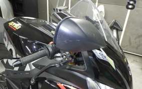 APRILIA RSV4 1100ファクトリ 2022