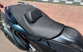 YAMAHA T-MAX 560 A TECHMAX 2022 SJ19J