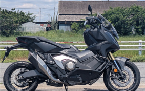 HONDA X-ADV 750 2023 RH10