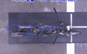 YAMAHA SEROW 225-1