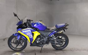 HONDA CBR250R MC41