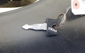 YAMAHA FZ400 R 1986 46X