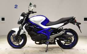 SUZUKI ｸﾞﾗﾃﾞｨｳｽ400 2011 VK58A