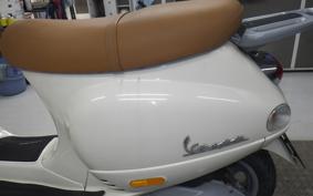 VESPA 125 ET4 2023