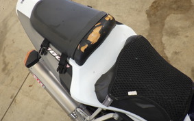 SUZUKI GSX-R1000 2003