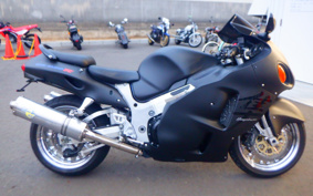 SUZUKI GSX-1300R HAYABUSA 2002 GW71A