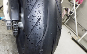 SUZUKI GSX-R400R 1991 GK76A