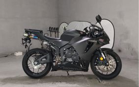 HONDA CBR600RR 2024 PC40