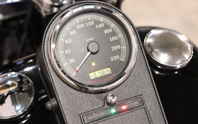 HARLEY FLSTC 2006 BW5