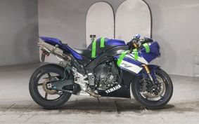 YAMAHA YZF-R1 2013 RN24J