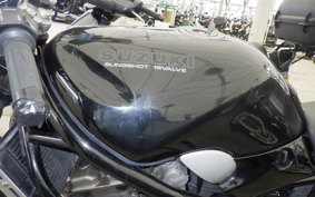 SUZUKI BANDIT 250 GJ74A
