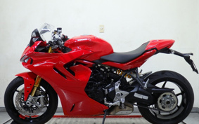 DUCATI SUPER SPORT 2021 1V00