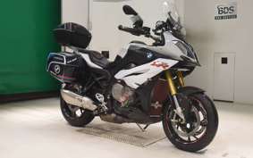 BMW S1000XR 2015