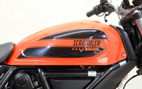 DUCATI SCRAMBLER SIXTY2 2018 KA00