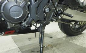 HONDA CB650F 2016 RC83