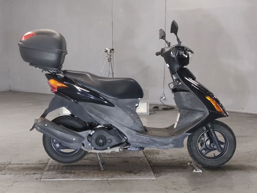 Фото Suzuki ADDRESS V125 с японского аукциона