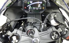 KAWASAKI NINJA ZX-6R A 2025 ZX636J