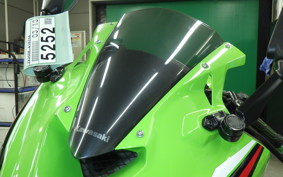 KAWASAKI ZX-25R ZX250E