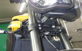TRIUMPH STREET TRIPLE RS 2023
