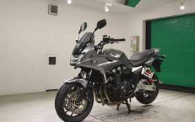 HONDA CB1300SB SUPER BOLDOR 2015 SC54