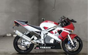 YAMAHA YZF-R6 2000 RJ03