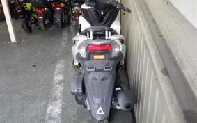 YAMAHA TRICITY 125 1994 SE82J